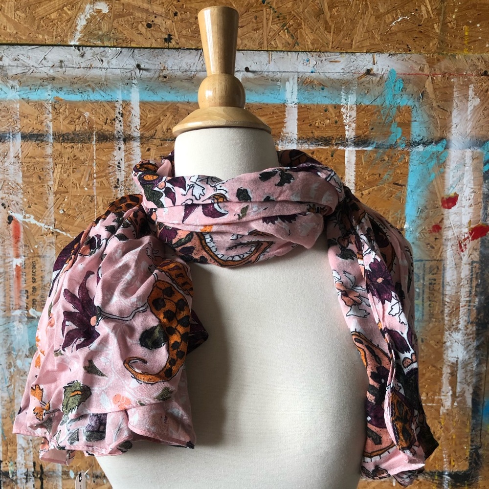 Melrose and Market floral print scarf